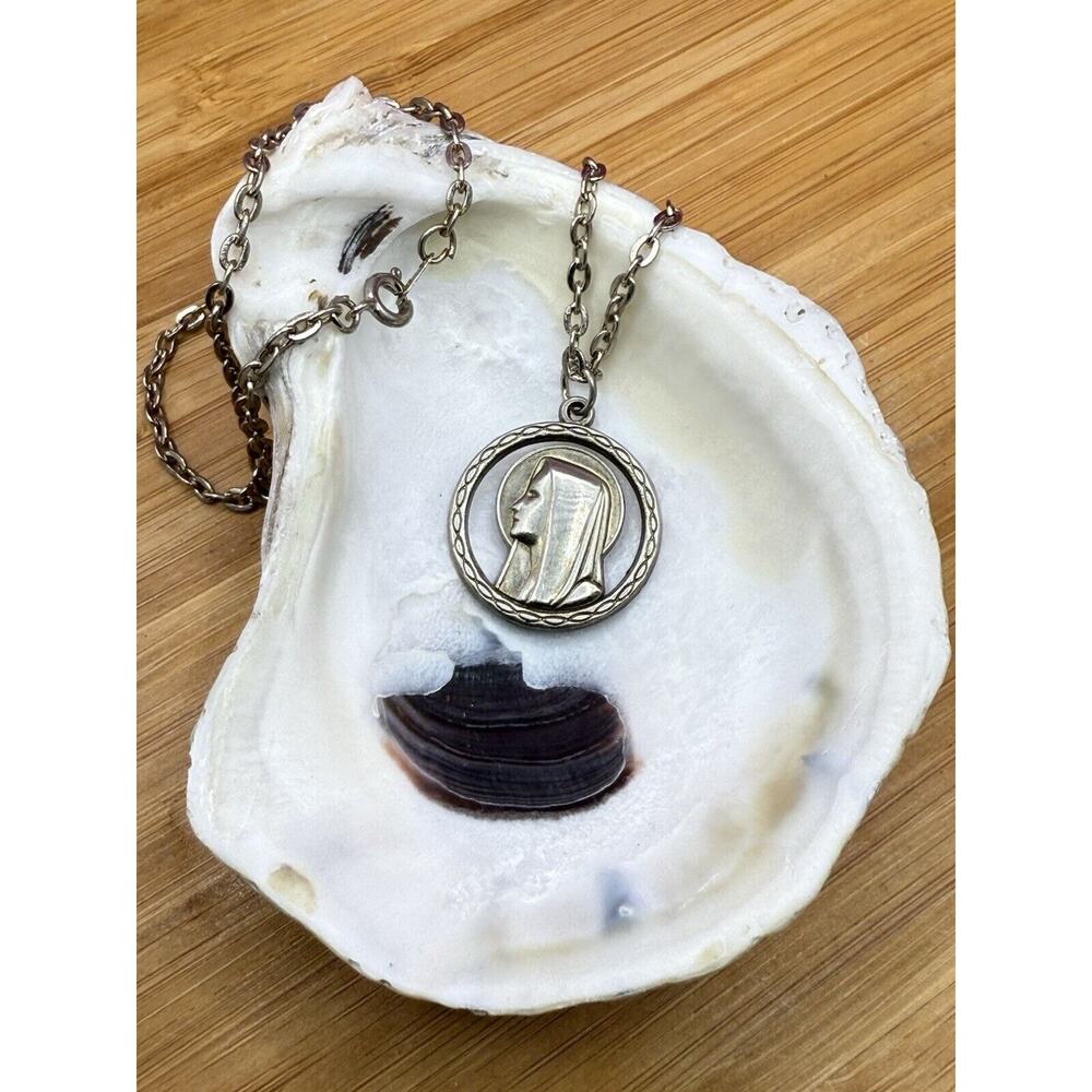 Vintage Necklace 16" Pendant OUR LADY OF LOURDES Medallion Catholic‎ silver tone